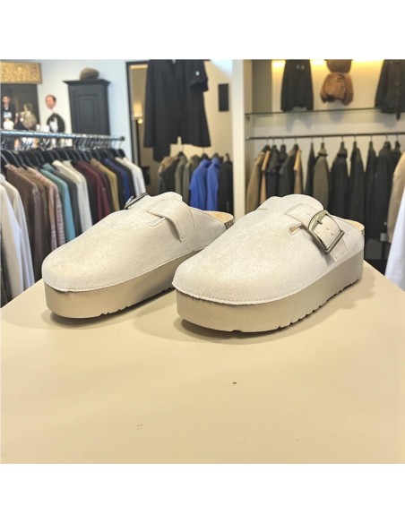 ZUECO SERRAJE HEBILLA BEIG