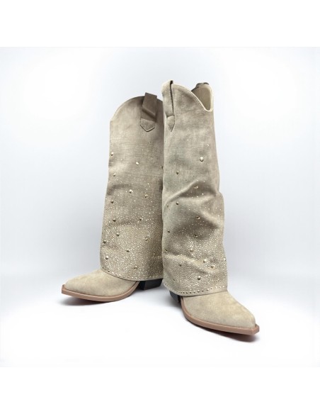BOTA TACHUELAS TAUPE