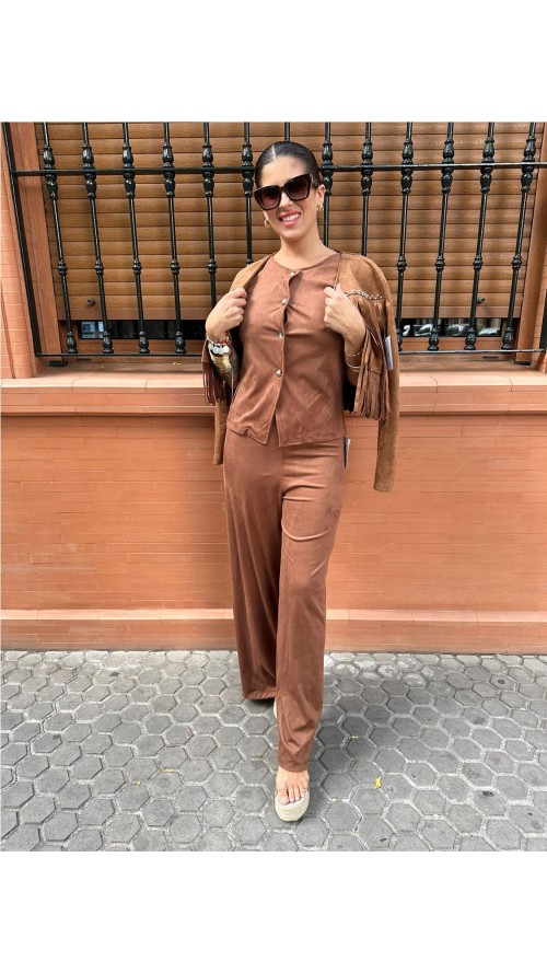 CHALEQUILLO ANTELINA CAMEL