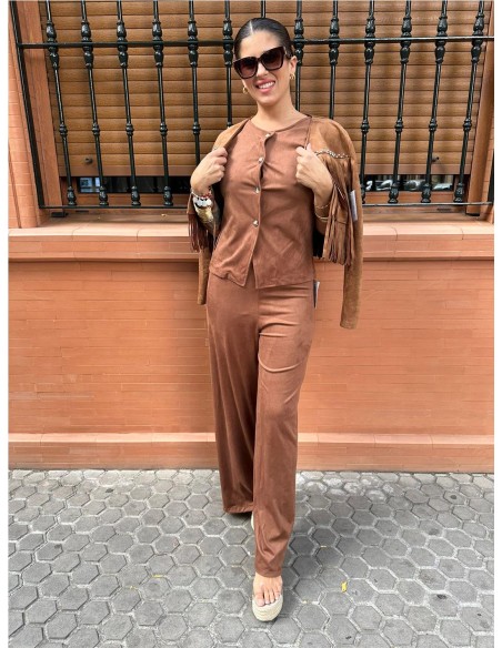 CHALEQUILLO ANTELINA CAMEL