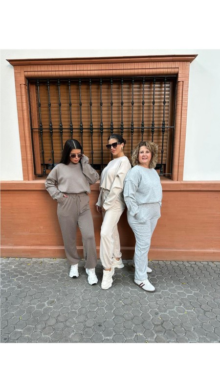 CONJUNTO BRILLI GRIS 2