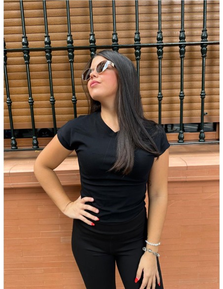 CAMISETA BASIC PICO NEGRO