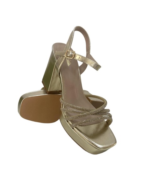 SANDALIA DE TACON TIRAS ORO