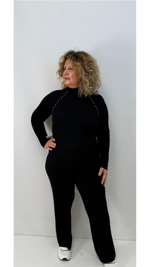 CONJUNTO TACHAS NEGRO CONJUNTO TACHAS NEGRO