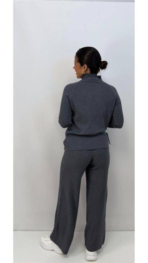 CONJUNTO TACHAS GRIS CONJUNTO TACHAS GRIS