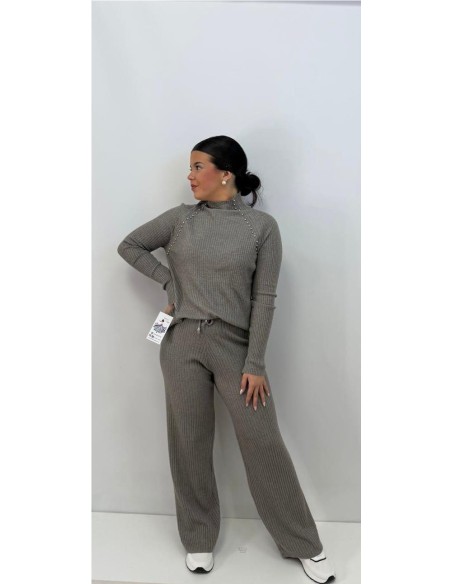 CONJUNTO TACHAS TAUPE