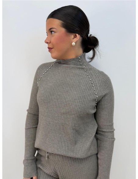 CONJUNTO TACHAS TAUPE