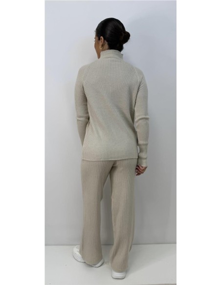 CONJUNTO TACHAS BEIG