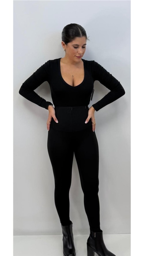 BODY JAEN NEGRO BODY JAEN NEGRO