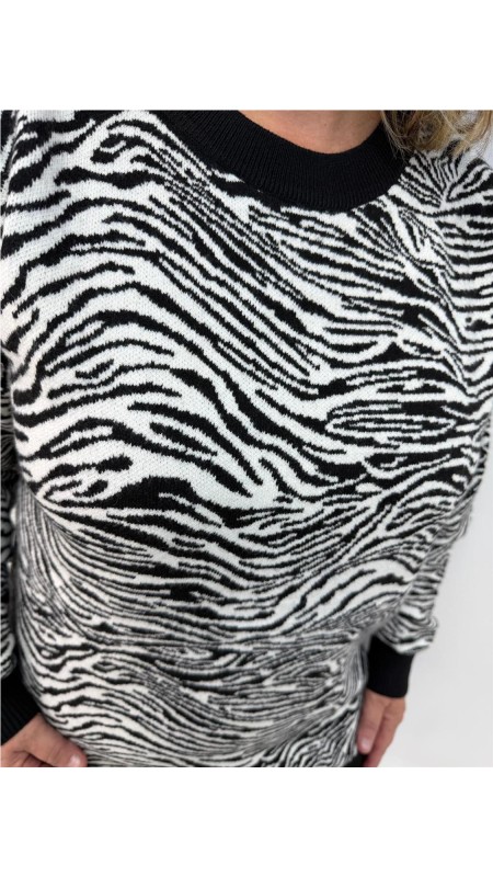 JERSEY CEBRA NEGRO 2