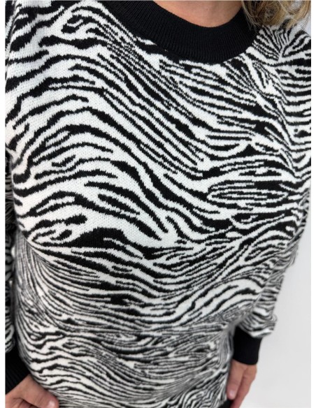JERSEY CEBRA NEGRO