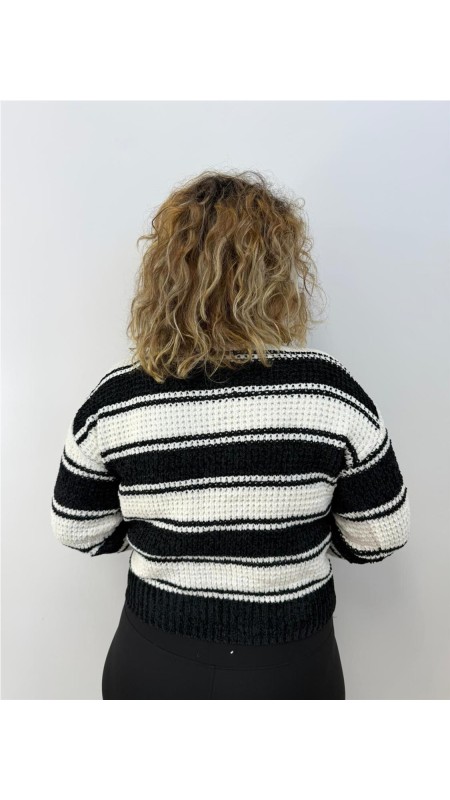 JERSEY MAITE NEGRO 2