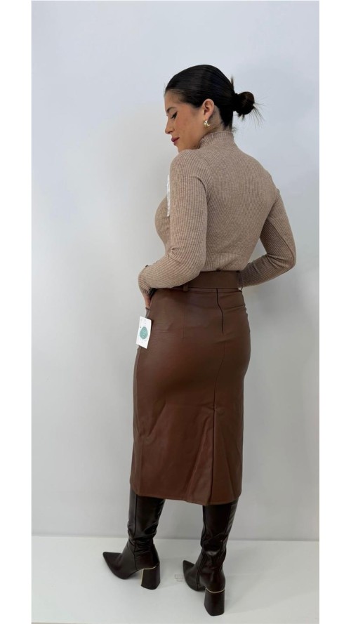 FALDA ABOTONADA MARRON