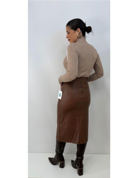 FALDA ABOTONADA MARRON