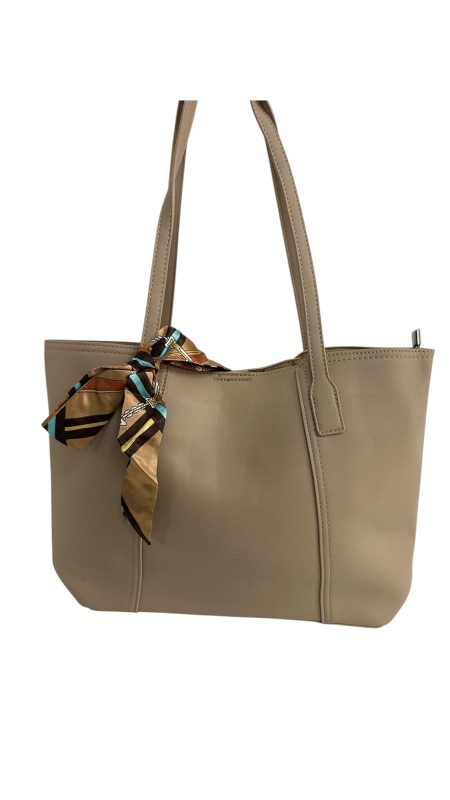 BOLSO CON NECESER Y PAÑUELO BEIG