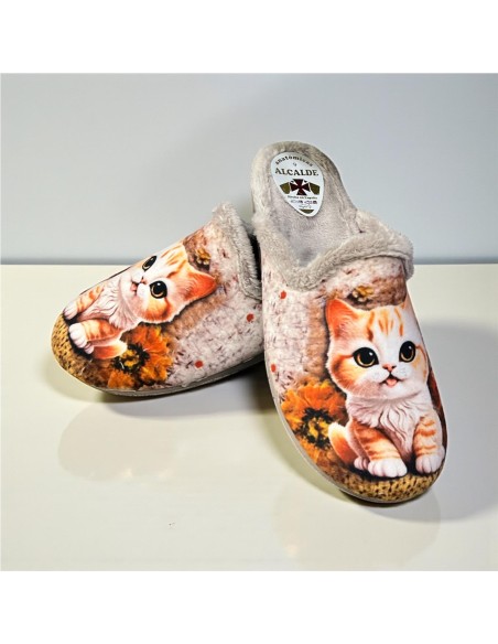 ZAPATILLA GATO BEIG