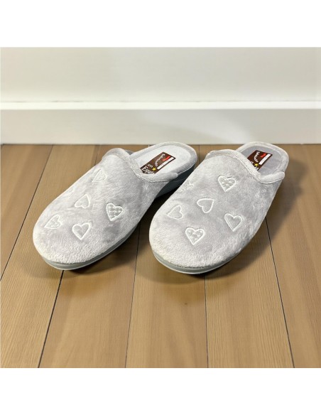 ZAPATILLA MULTI CORAZON GRIS