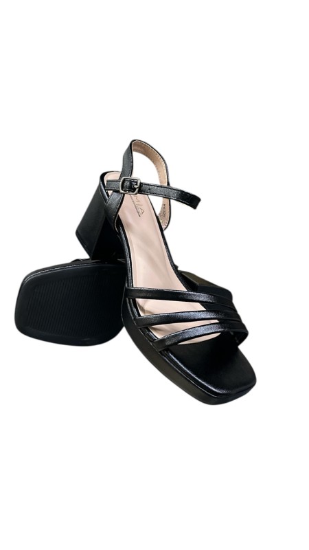 SANDALIA TACON ANCHO TIRAS NEGRO