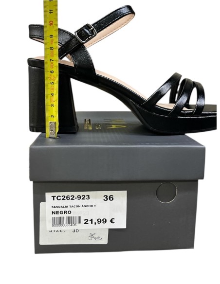 SANDALIA TACON ANCHO TIRAS NEGRO