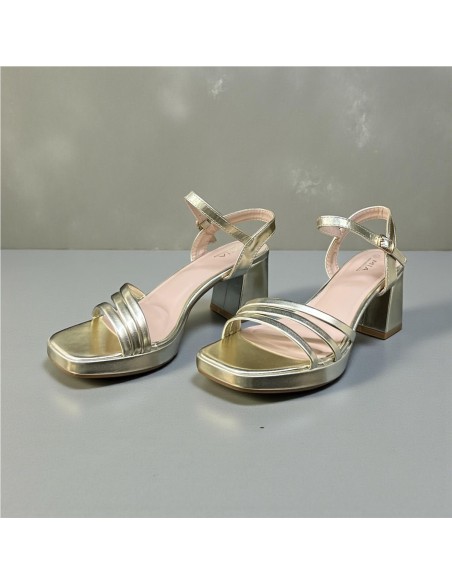 SANDALIA TACON ANCHO TIRAS ORO