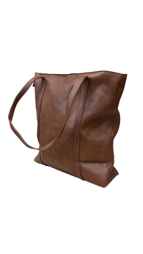 BOLSO TACHAS LATERTALES MARRON