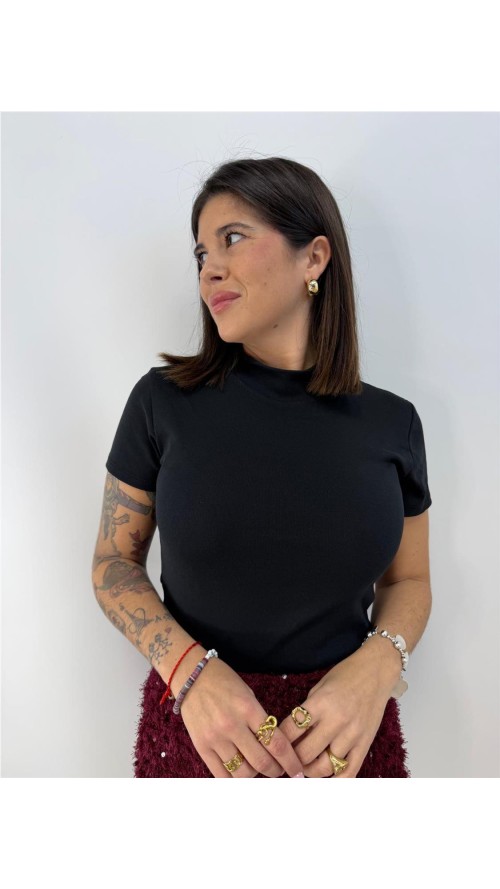 CAMISETA LUCIA NEGRO