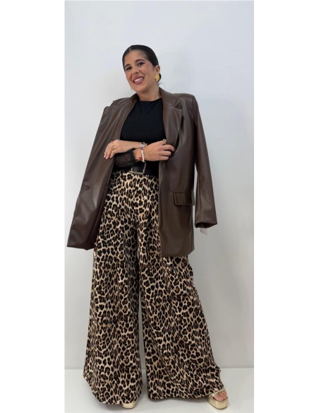 CHAQUETA CUERO DULCE MARRON