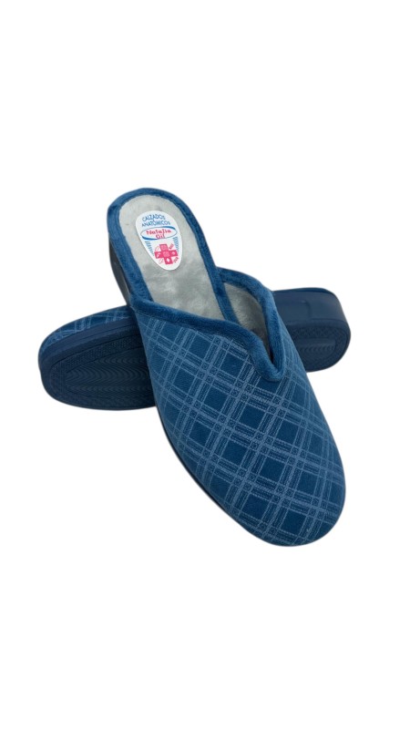 ZAPATILLA ABERTURA CUADRO AZUL