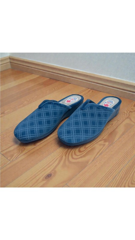 ZAPATILLA ABERTURA CUADRO AZUL 2