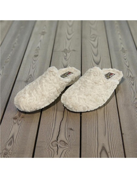 ZAPATILLA PELO SUAVE BEIG