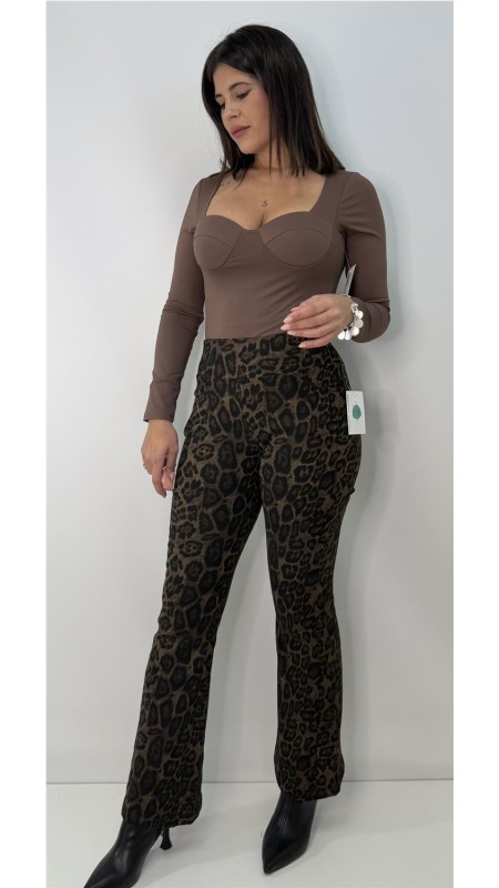 PANTALON LEOPARDO CAMPANA MARRON 2