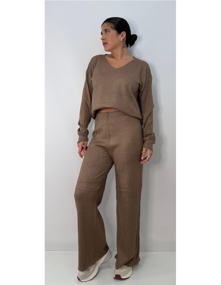 CONJUNTO DIANA MARRON