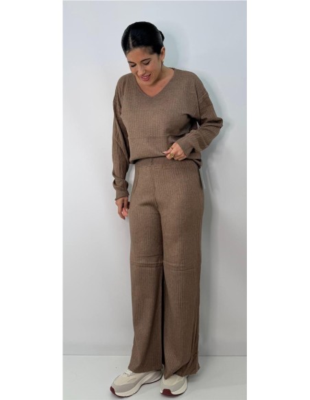 CONJUNTO DIANA MARRON