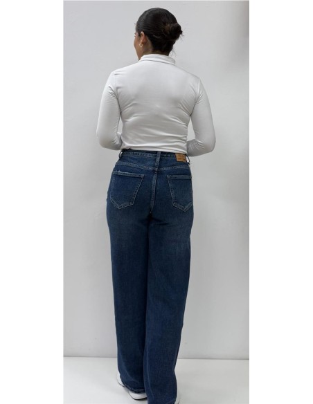 CAMISETA TERMICA CUELLO ALTO BLANCO