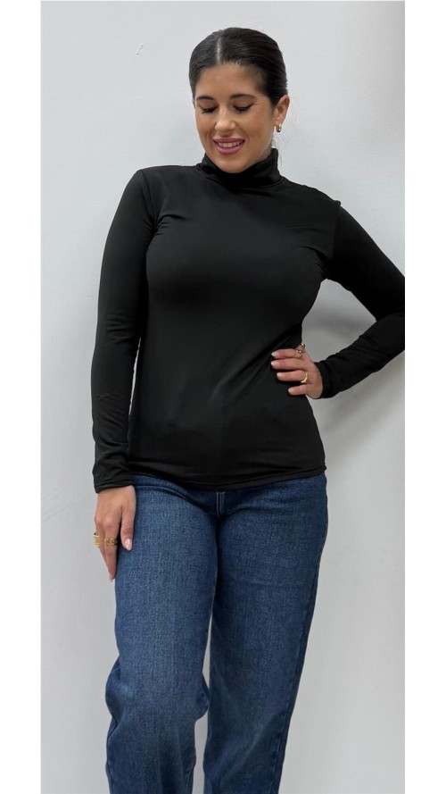 CAMISETA TERMICA DOBLE CUELLO NEGRO