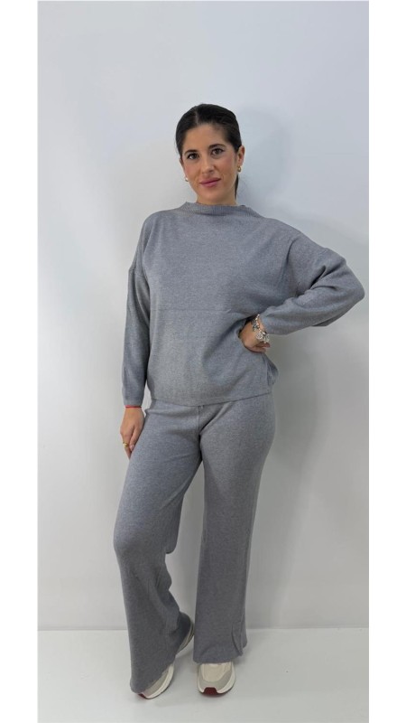 CONJUNTO ALEJANDRA GRIS
