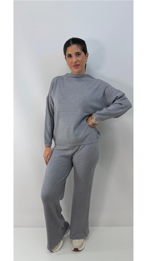 CONJUNTO ALEJANDRA GRIS