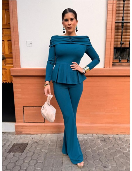 CONJUNTO ESMERALDA PETROLEONEGRO