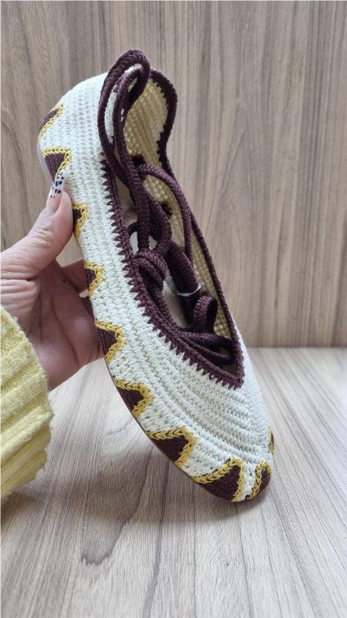 MANOLETINA TELA BEIG