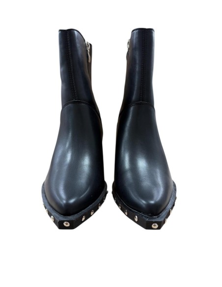 BOTIN NAPA TACHAS SUELA NEGRO