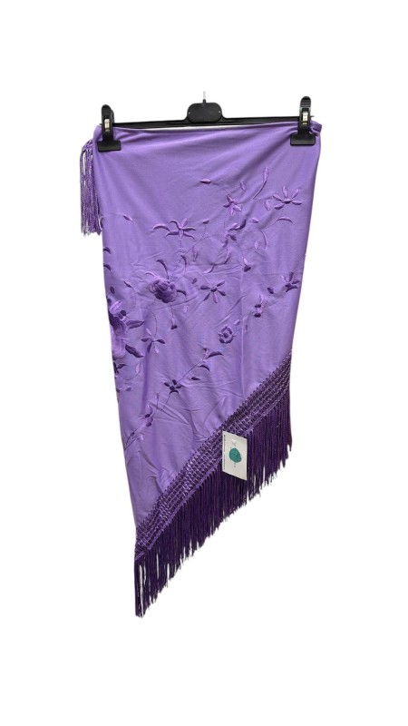 MANTON BORDADO AL TONO MALVA