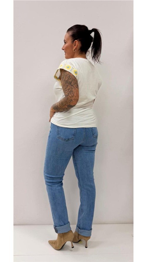 CAMISETA ABRIL AMARILLO