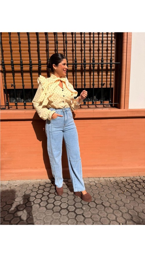 CAMISA CORAZONES AMARILLO