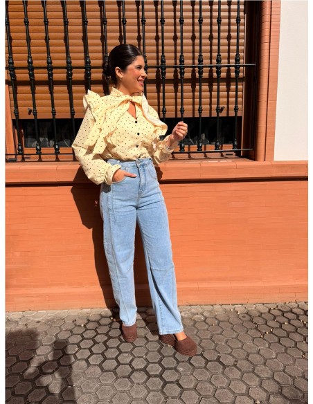 CAMISA CORAZONES AMARILLO