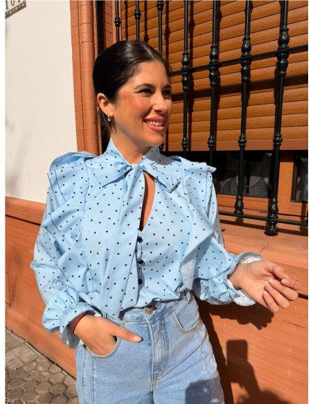 CAMISA CORAZONES CELESTE