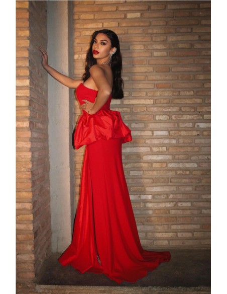 VESTIDO LARGO CON VOLANTE ROJO