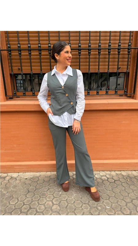 CONJUNTO DIPLOMATICO GRIS