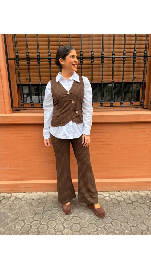 CONJUNTO DIPLOMATICO MARRON