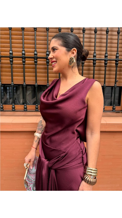 VESTIDO PRINCES BURDEOS