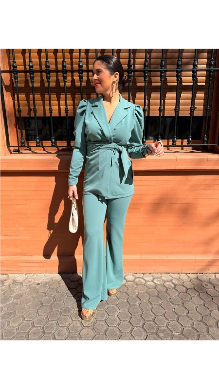 CONJUNTO DHARMA VERDE JABONOSO 2